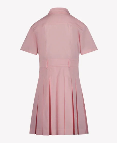 MII ME GIRL SS PLEATED DRESS WITH TXT LOGO PATCH