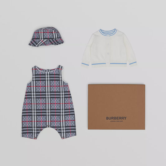Burberry Pale Blue Baby Check Set