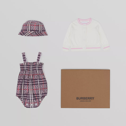 Burberry Pale Rose Check Baby Set